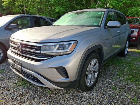 Used 2021 Volkswagen Atlas SE FWD image 3