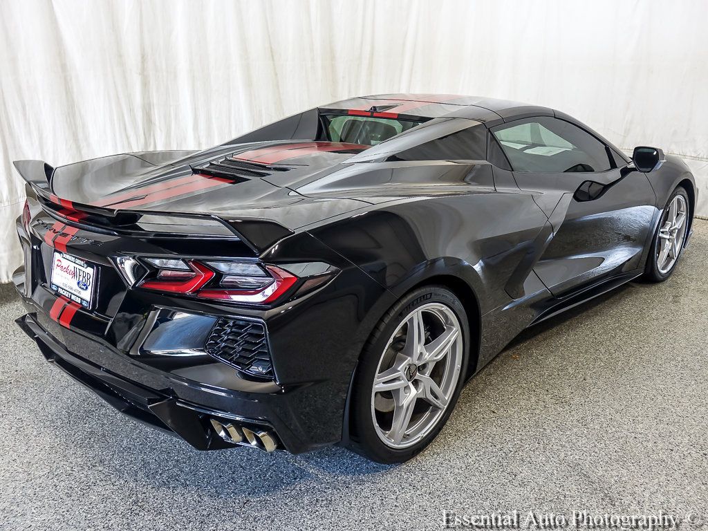 Used 2021 Chevrolet Corvette Stingray Premium Conv w/ Z51 Performance Package RWD image 8