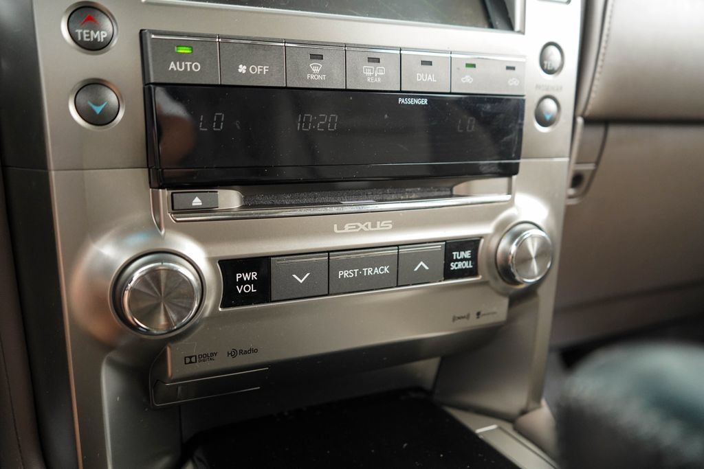 Used 2019 Lexus GX 460 w/ Navigation Package AWD/4WD image 29