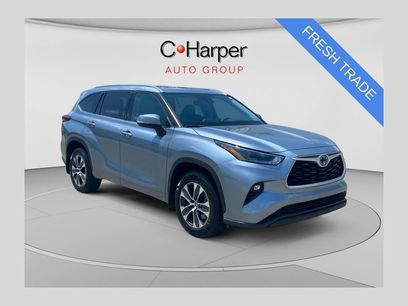Used 2021 Toyota Highlander XLE