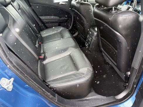 Used 2022 Dodge Charger SXT w/ Plus Group image 12