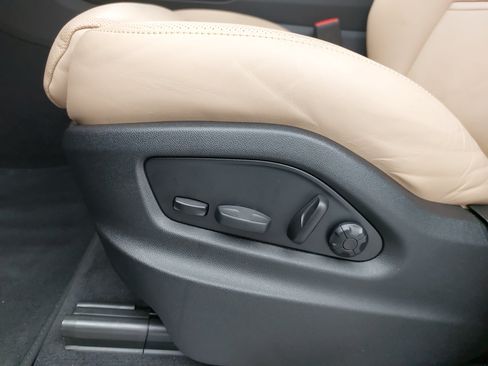 Certified 2026 Porsche Cayenne Coupe AWD/4WD image 31