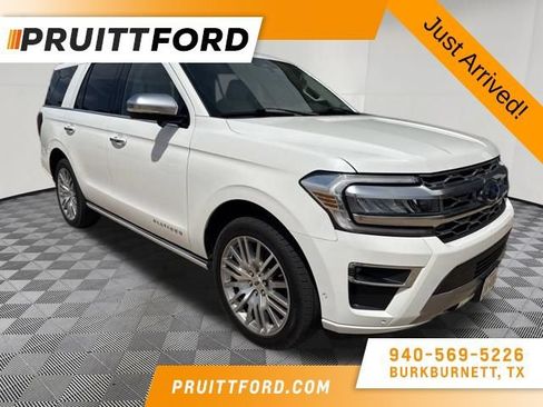 Used 2024 Ford Expedition Platinum AWD/4WD image 1