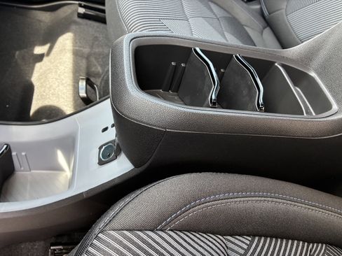 New 2027 Chevrolet Bolt LT w/ Comfort Package FWD image 33