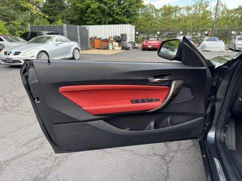 Used 2016 BMW 228i xDrive Convertible AWD/4WD image 19