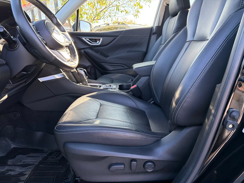 Certified 2023 Subaru Forester Touring AWD/4WD image 21