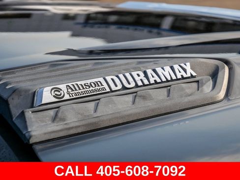 Used 2024 Chevrolet Silverado 2500 High Country w/ High Country Premium Package AWD/4WD image 12