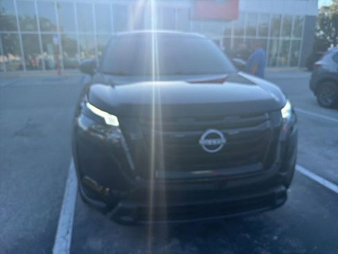 Certified 2024 Nissan Pathfinder S w/ Cargo Package AWD/4WD image 3