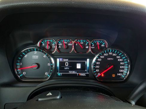 Used 2019 GMC Yukon SLT w/ Open Road Package AWD/4WD image 27