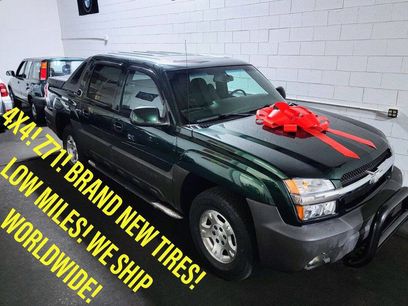 Used 2003 Chevrolet Avalanche 4x4 w/ Suspension Package, Off-Road