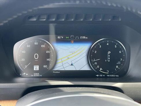 Used 2021 Volvo XC90 T6 Momentum image 19