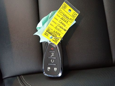 Used 2023 Chevrolet TrailBlazer ACTIV w/ Sun and Liftgate Package image 39