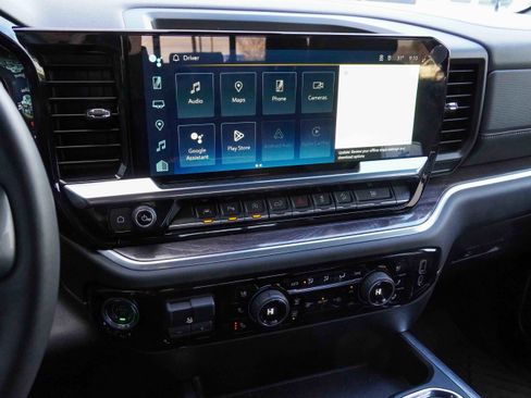 Used 2023 Chevrolet Silverado 1500 LTZ image 24