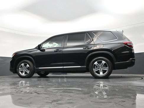 Used 2025 Honda Pilot EX-L image 21