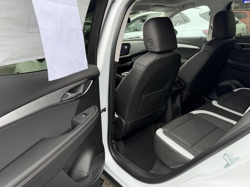 New 2026 Buick Envision Sport Touring image 9