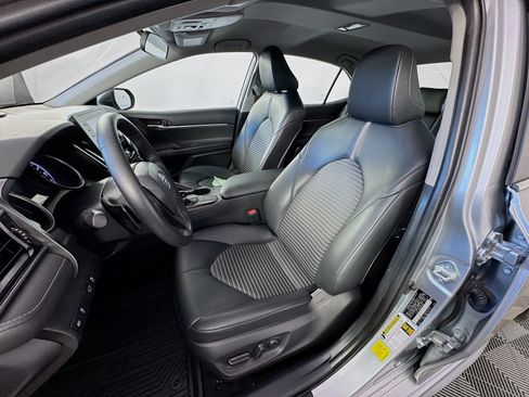 Certified 2022 Toyota Camry SE FWD image 16