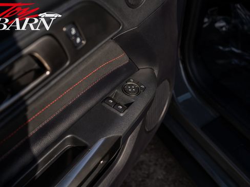 Used 2018 Ford Mustang Shelby GT350R w/ GT350R Equipment Group 920A image 16