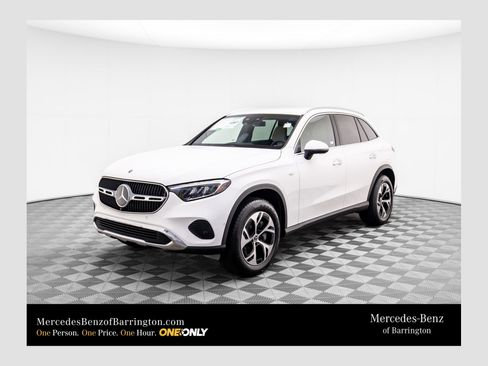 New 2025 Mercedes-Benz GLC 350e 4MATIC image 1