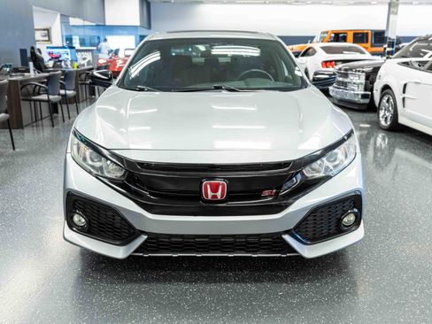 Used 2018 Honda Civic Si image 2