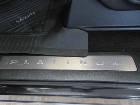Used 2016 Ford F150 Platinum w/ Equipment Group 701A Luxury image 17