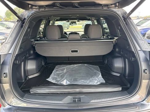 Certified 2026 Subaru Forester Premium AWD/4WD image 25