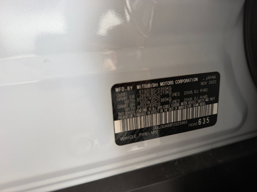 Used 2023 Mitsubishi Outlander SE FWD image 34