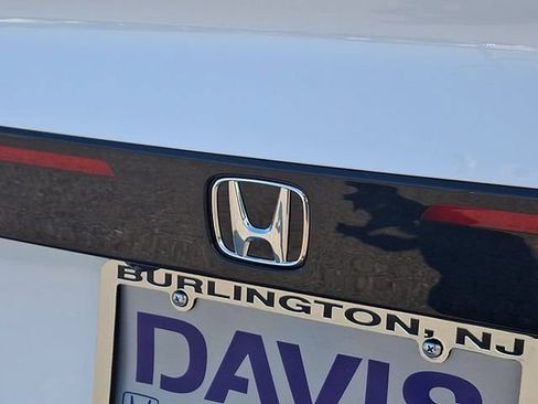 Certified 2025 Honda Accord SE image 29