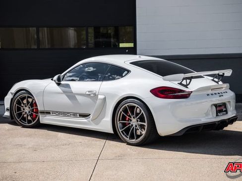Used 2016 Porsche Cayman GT4 RWD image 4