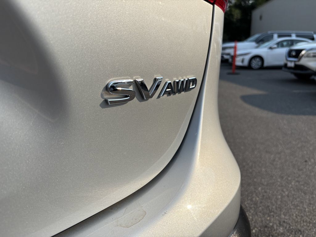 Used 2019 Nissan Rogue Sport SV AWD/4WD image 12