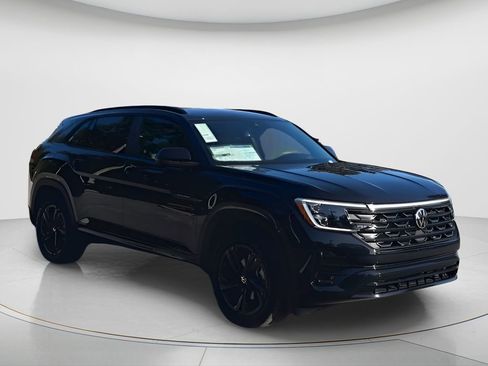 New 2026 Volkswagen Atlas Cross Sport SEL R-Line AWD/4WD image 2