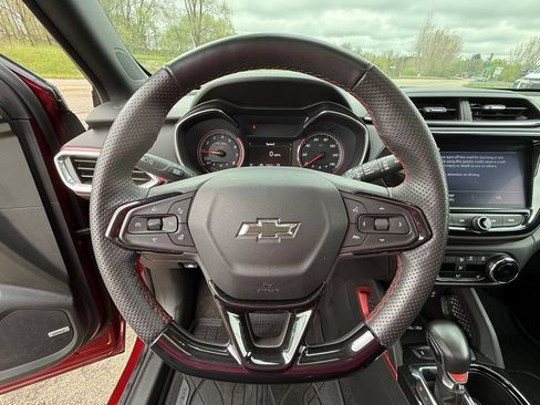 Certified 2023 Chevrolet TrailBlazer RS w/ Sun and Liftgate Package AWD/4WD image 21