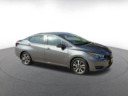 Used 2025 Nissan Versa SV w/ Trunk Package FWD image 2