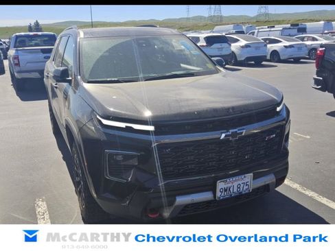 Used 2024 Chevrolet Traverse Z71 w/ Enhanced Driving Package AWD/4WD image 6