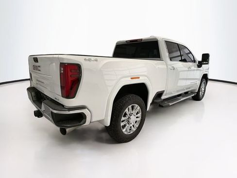 Certified 2025 GMC Sierra 2500 SLT AWD/4WD image 7