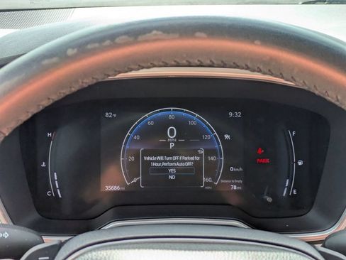 Used 2024 Toyota Corolla XSE FWD image 16