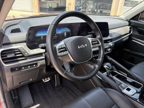 Used 2023 Kia Telluride SX FWD image 14