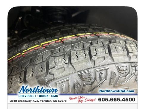 New 2026 GMC Canyon Elevation w/ Convenience Package image 21