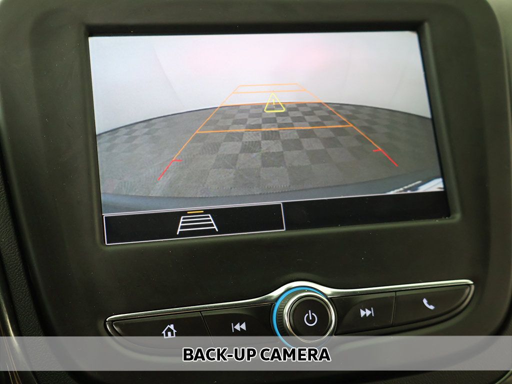 Used 2022 Chevrolet Equinox RS FWD image 5