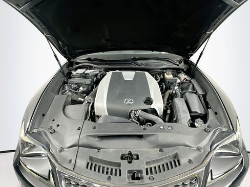 Used 2015 Lexus RC 350 w/ F Sport w/Summer Tires RWD image 31