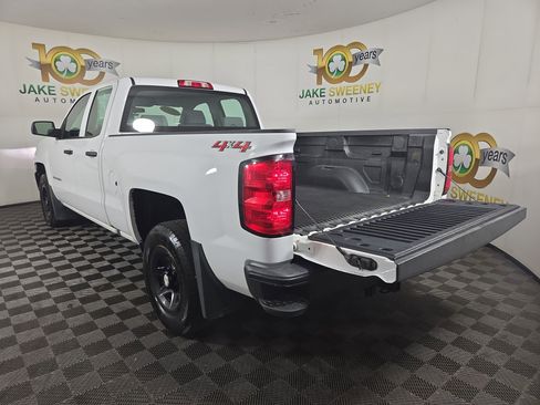 Used 2018 Chevrolet Silverado 1500 W/T AWD/4WD image 28