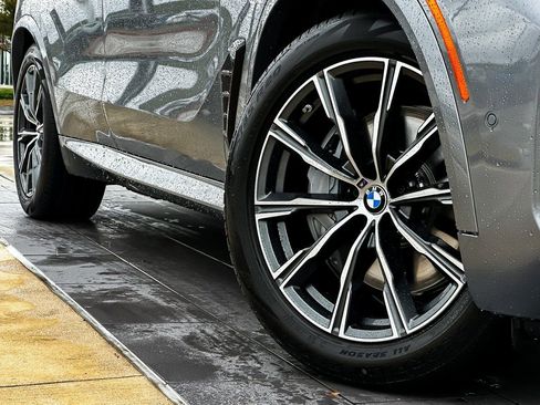 New 2026 BMW X5 xDrive50e w/ M Sport Package image 2