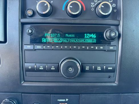 Used 2023 GMC Savana 2500 w/ Driver Convenience Package image 14