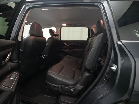 Used 2023 Subaru Ascent Limited AWD/4WD image 16