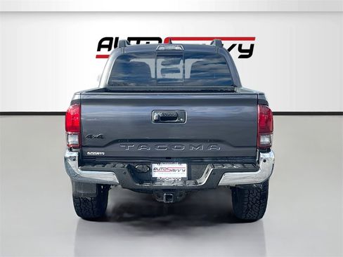 Used 2023 Toyota Tacoma TRD Pro image 6