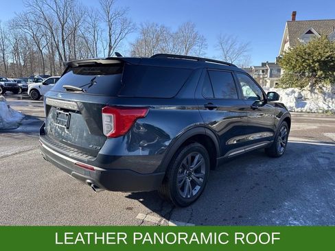 Certified 2022 Ford Explorer XLT w/ Equipment Group 202A image 9
