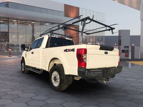 Used 2022 Ford F250 XL w/ STX Appearance Package image 7