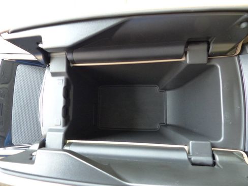 Used 2025 Buick Envision Preferred image 65