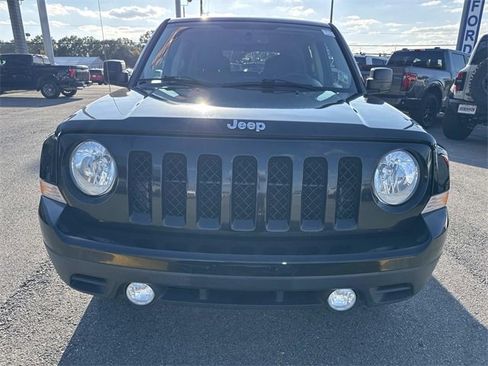 Used 2016 Jeep Patriot Sport w/ Power Value Group image 2
