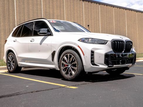 Used 2024 BMW X5 M60i AWD/4WD image 2