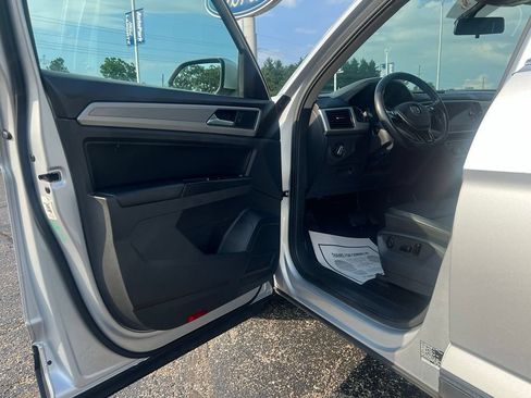Used 2018 Volkswagen Atlas SE AWD/4WD image 9